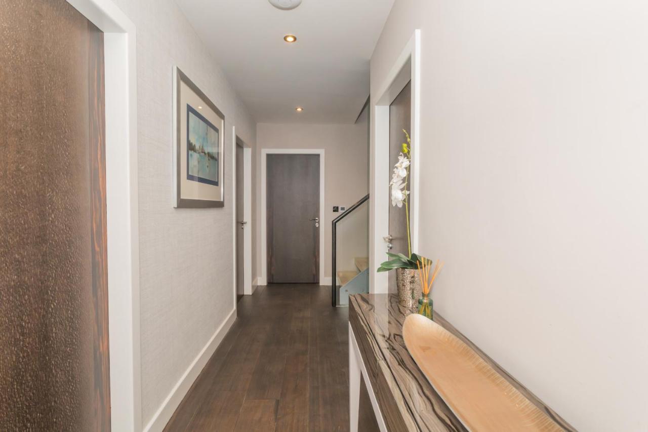 Henge House, Penthouse Apartment Bath Eksteriør bilde